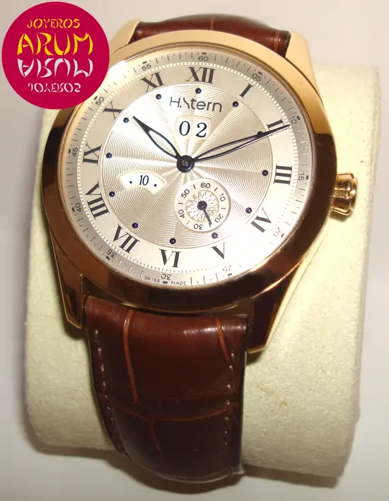 H.Stern Annual Calendar H.Stern Annual Calendar