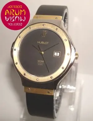 Hublot Classic ARUM Ref. 2749 "VENDIDO"