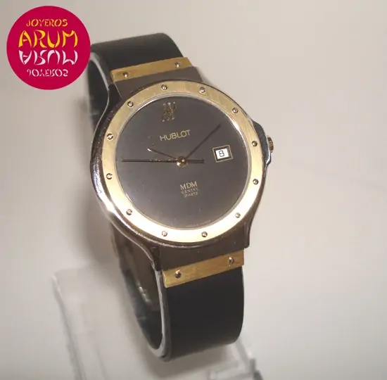 Hublot Classic ARUM Ref. 2749 "VENDIDO" Hublot Classic ARUM Ref. 2749 "VENDIDO"