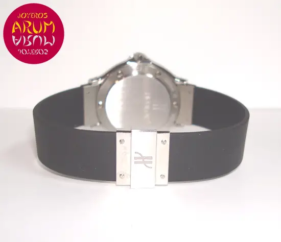 Hublot Classic ARUM Ref. 2826 "SOLD"