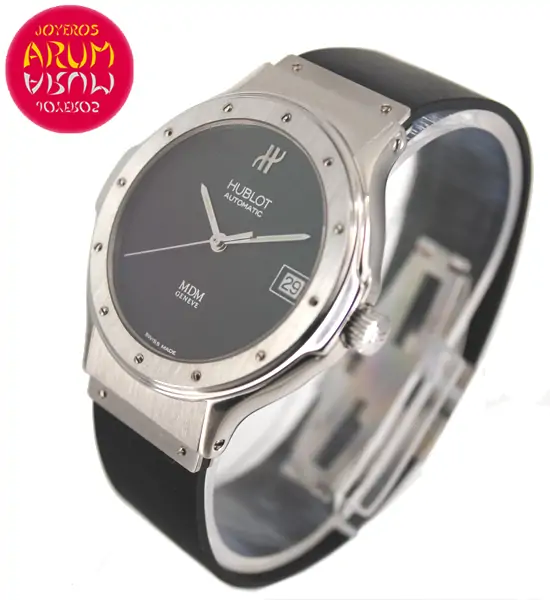 Hublot Classic Automatic 36 mm ARUM Ref. 3410 "SOLD" Hublot Classic Automatic 36 mm ARUM Ref. 3410 "SOLD"