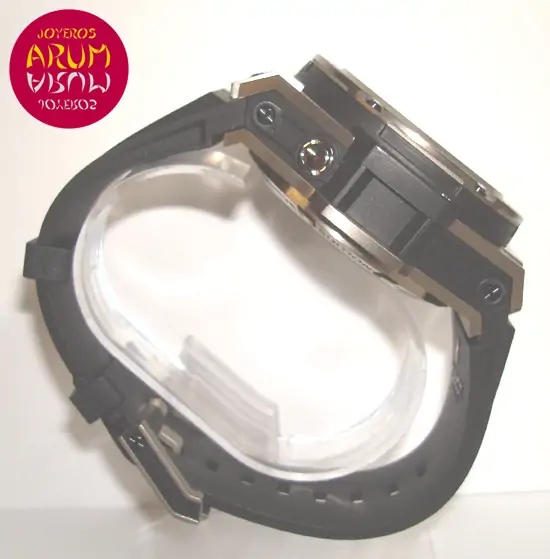 Hublot Big Bang Oceanographic ARUM Ref. 2658 "SOLD" Hublot Big Bang Oceanographic ARUM Ref. 2658 "SOLD"