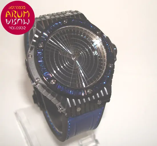 Hublot Big Bang Caviar ARUM Ref. 2937 "SOLD"