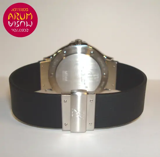 Hublot Classic ARUM Ref. 2495 "SOLD" Hublot Classic ARUM Ref. 2495 "SOLD"