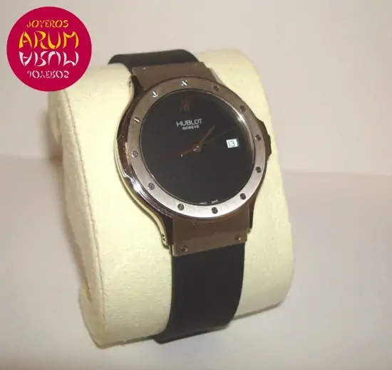 Hublot Classic ARUM Ref. 2236 "SOLD"