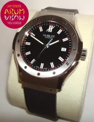 Hublot Classic Maxi "SOLD"