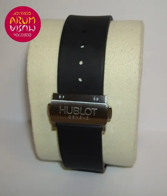 Hublot Elegant ARUM Ref. 2159 "SOLD"