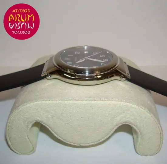 Hublot Elegant ARUM Ref. 1669 "SOLD"