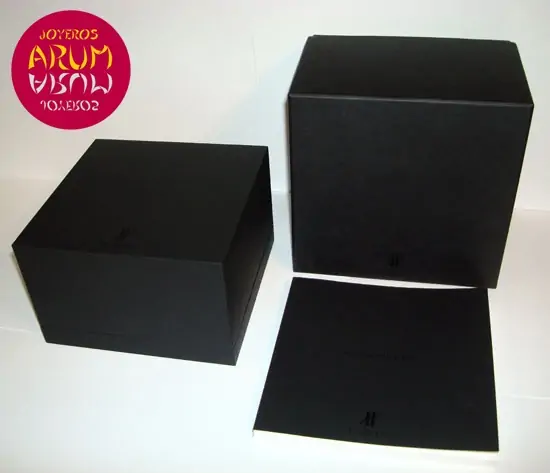 Hublot Elegant ARUM Ref. 1669 "SOLD"