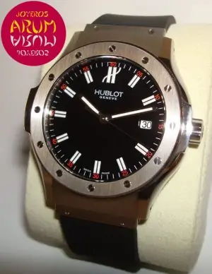Hublot Classic Maxi "SOLD"