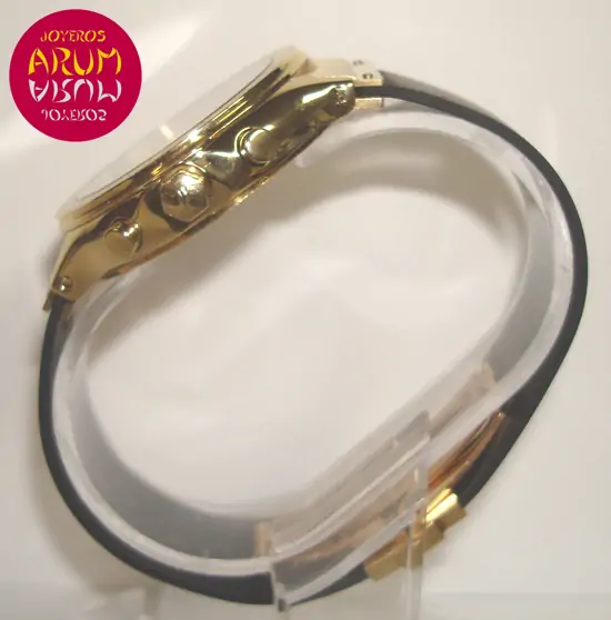 Hublot Classic Chrono ARUM Ref. 2661 "SOLD" Hublot Classic Chrono ARUM Ref. 2661 "SOLD"