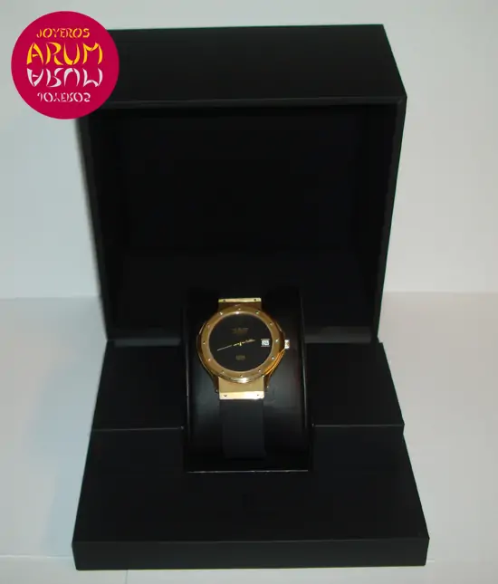 Hublot Classic Gold "SOLD"