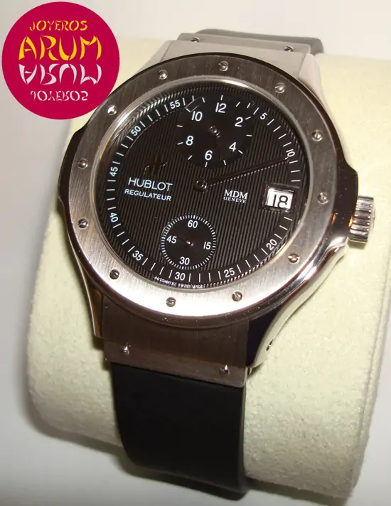 Hublot Regulateur "SOLD" Hublot Regulateur "SOLD"