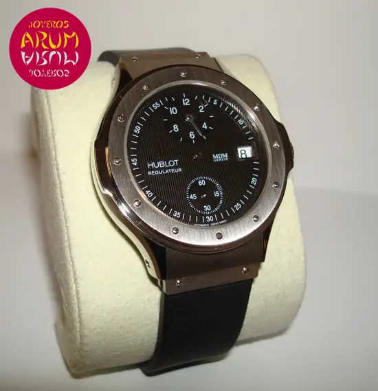 Hublot Regulateur "SOLD" Hublot Regulateur "SOLD"
