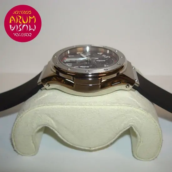 Hublot Super B Flyback ARUM Ref. 2411 "SOLD"