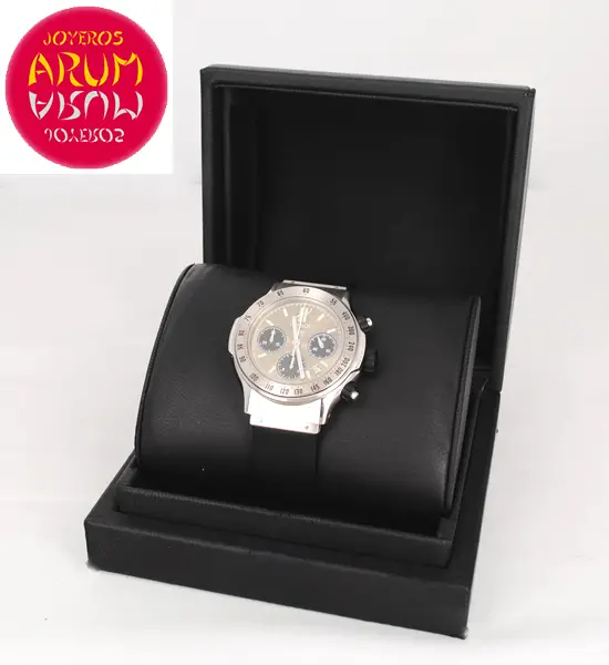 Hublot Super B Chronograph ARUM Ref. 3402 "SOLD"
