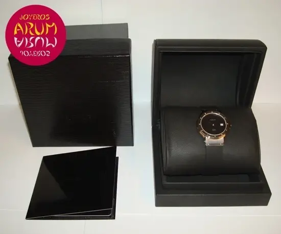Hublot Classic ARUM Ref. 2129 "SOLD"