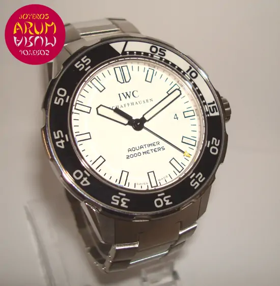 IWC Aquatimer ARUM Ref. 2460 "SOLD" IWC Aquatimer ARUM Ref. 2460 "SOLD"