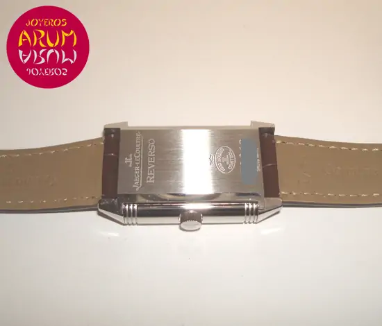 Jaeger Le-Coultre Reverso Grand Taille ARUM Ref. 2205 "SOLD" Jaeger Le-Coultre Reverso Grand Taille ARUM Ref. 2205 "SOLD"