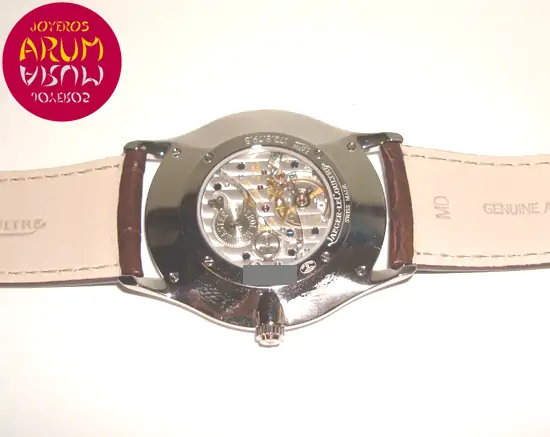 Jaeger-LeCoultre Ultra Thin ARUM Ref. 3039 "SOLD"