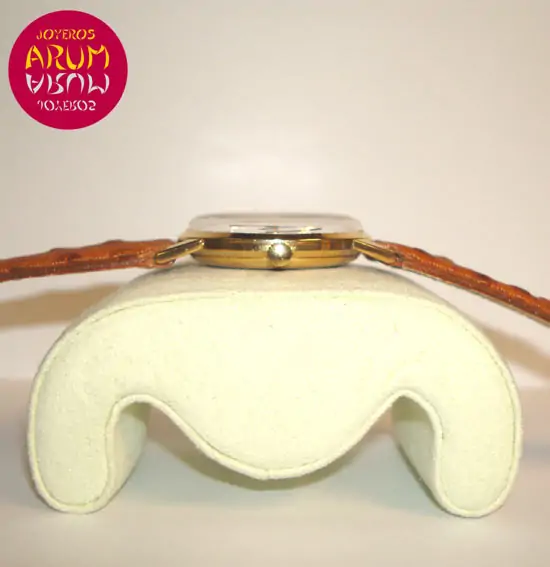 Longines Vintage ARUM Ref. 2443 Longines Vintage ARUM Ref. 2443