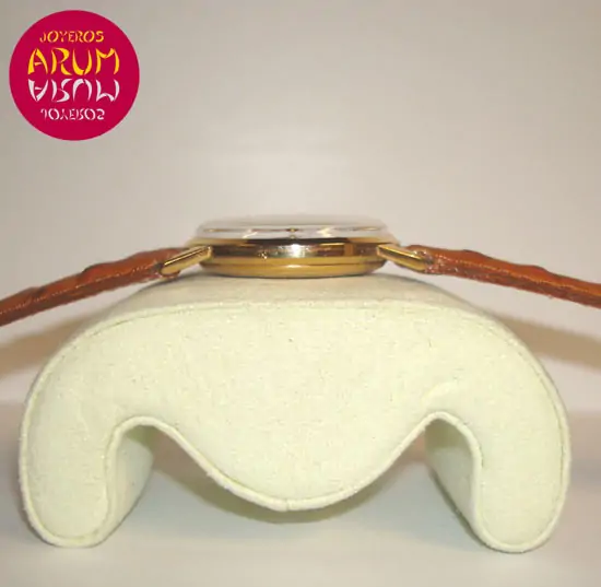 Longines Vintage ARUM Ref. 2443 Longines Vintage ARUM Ref. 2443