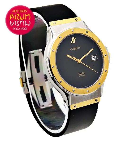 Hublot Classic Steel & Gold 38 mm ARUM Ref. 3541 "SOLD"