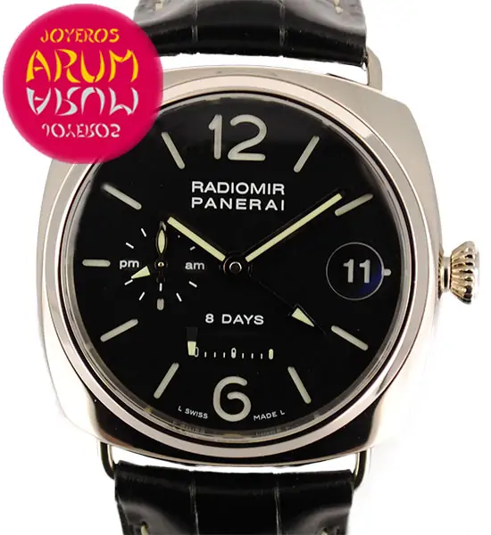 Panerai Radiomir 8 Days GMT ARUM Ref. 3202 "SOLD" Panerai Radiomir 8 Days GMT ARUM Ref. 3202 "SOLD"