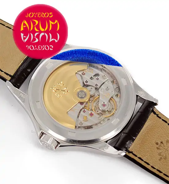 Patek Philippe Calatrava ARUM Ref. 3322 "SOLD"