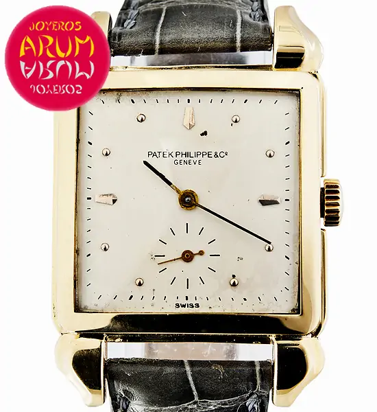 Patek Philippe Vintage Flame Lugs ARUM Ref. 3379 "SOLD"