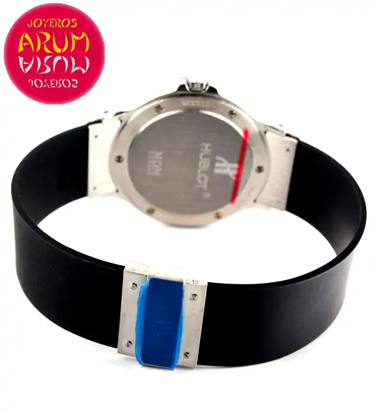 Hublot Classic 36 mm ARUM Ref. 3516 "SOLD" Hublot Classic 36 mm ARUM Ref. 3516 "SOLD"