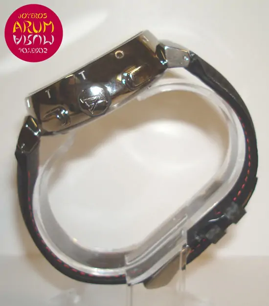 Louis Vuitton Tambour Voyagez ARUM Ref. 2480 "SOLD" Louis Vuitton Tambour Voyagez ARUM Ref. 2480 "SOLD"