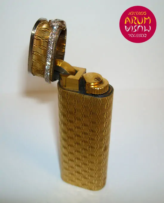Lighter Cartier