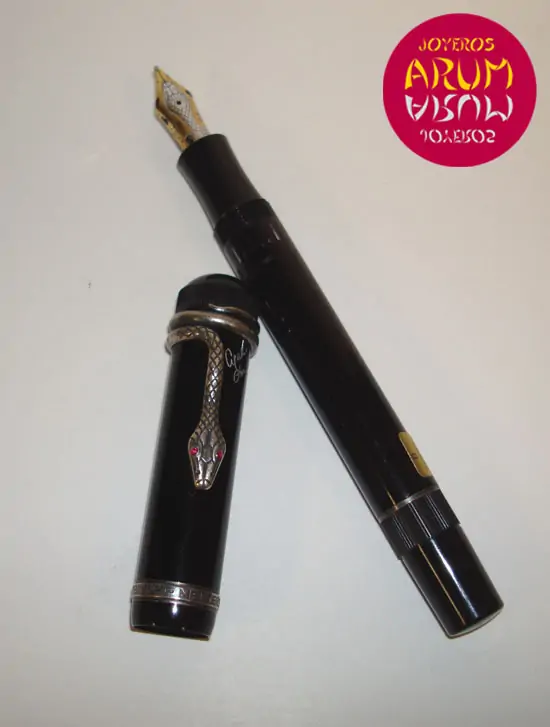 Fountain Pen Montblanc Agatha Christie "SOLD"
