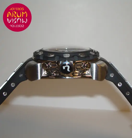 Nubeo Jellyfish Arctic Snowmobile Adventure "sold"