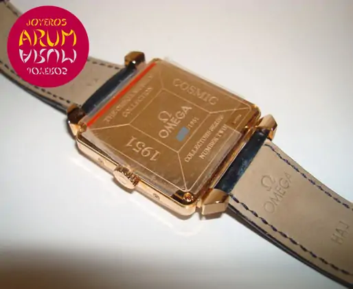 Omega Museum Collection 1951 Cosmic "SOLD"