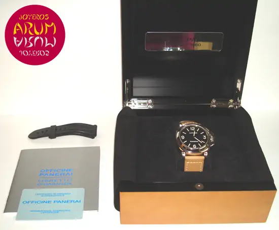 Panerai Luminor ARUM Ref. 1792"SOLD" Panerai Luminor ARUM Ref. 1792"SOLD"