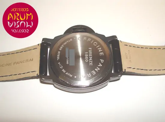 Panerai Luminor Marina ARUM Ref. 2662 "SOLD" Panerai Luminor Marina ARUM Ref. 2662 "SOLD"