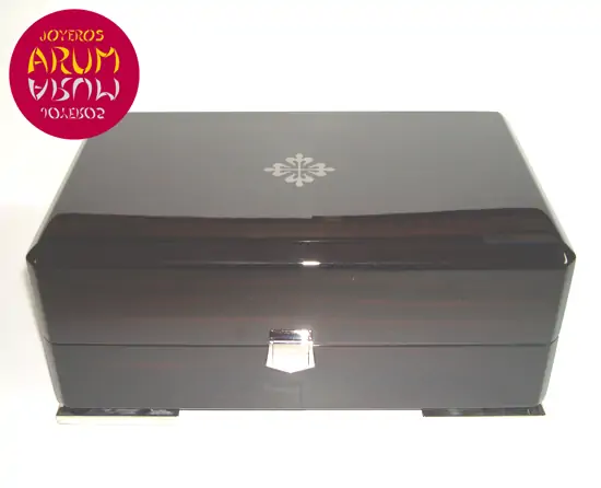 Patek Philippe Aquanaut ARUM Ref. 2802 "SOLD"