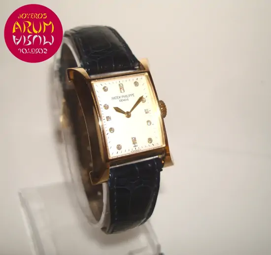 Patek Philippe Pagoda Commemoración 1997 ARUM Ref. 2601 "SOLD" Patek Philippe Pagoda Commemoración 1997 ARUM Ref. 2601 "SOLD"