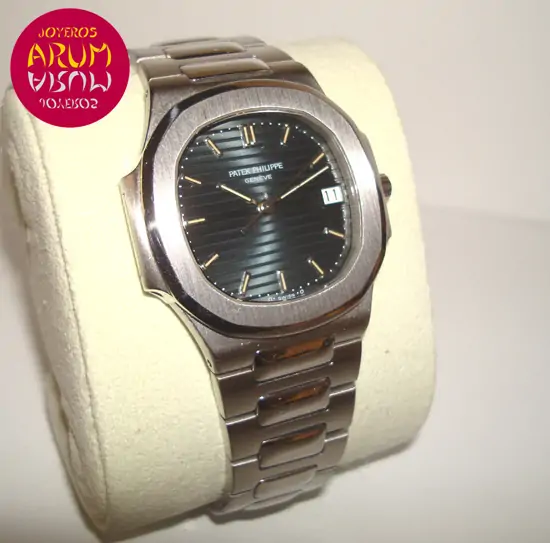 Patek Philippe Nautilus ARUM Ref. 2212 "SOLD"