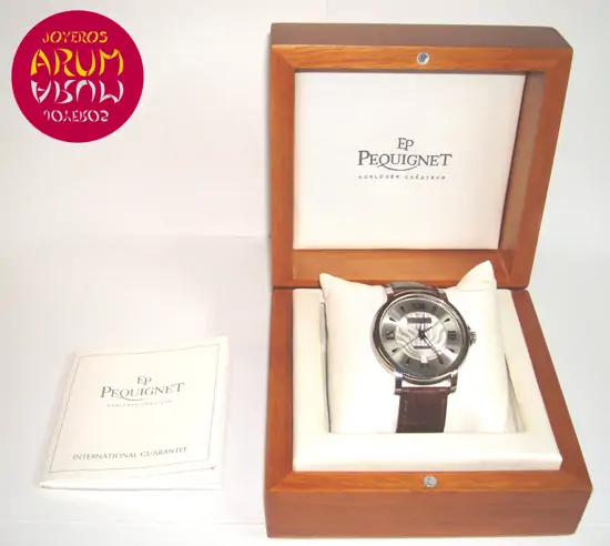 Pequignet Moorea Elegance ARUM Ref. 2760 Pequignet Moorea Elegance ARUM Ref. 2760