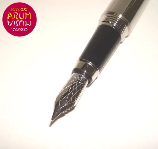 Cartier Roadster Fountain Pen ARUM Ref. 2784 "SOLD"