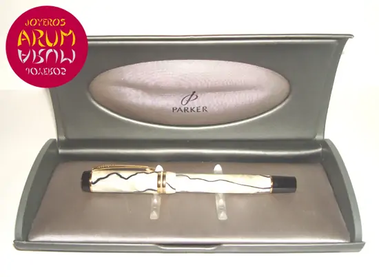 Parker Fountain Pen ARUM Ref. 2446 "SOLD"