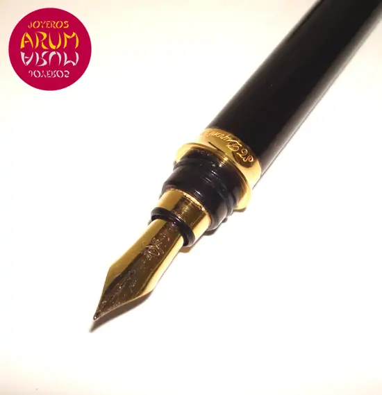 Dupont Fountain Pen ARUM Ref. 2577