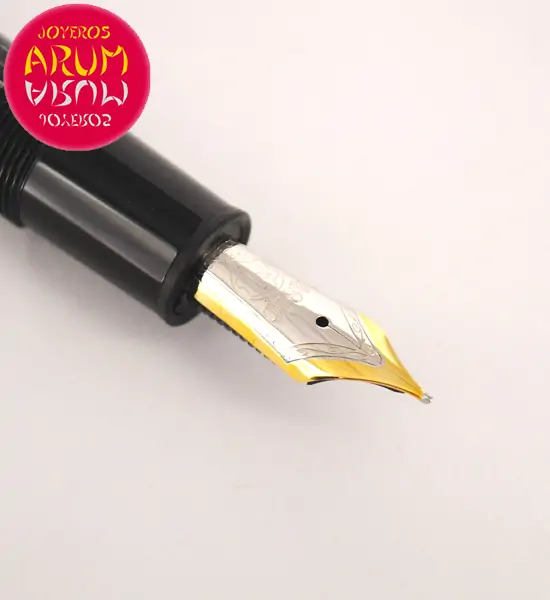 Montblanc Meisterstuck Fountain Pen ARUM Ref. 3264 "SOLD"