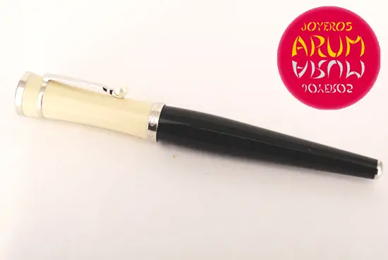 Montblanc Greta Garbo Fountain Pen Ref. ARUM 3248 "SOLD"