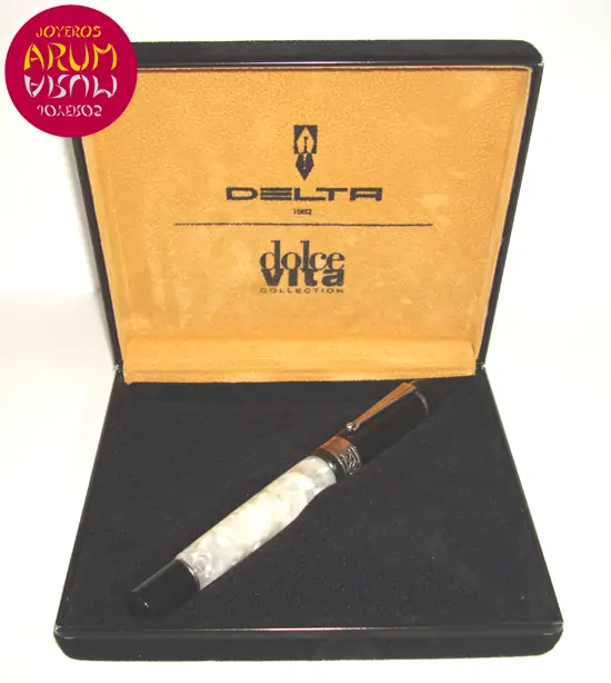 Delta Fountain Pen ARUM Ref. 2244 "SOLD"