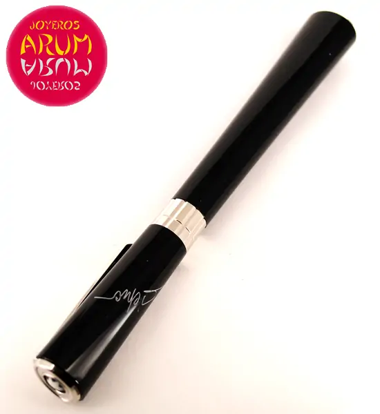 Montblanc Marlene Dietrich Fountain Pen ARUM Ref. 3267 "SOLD"
