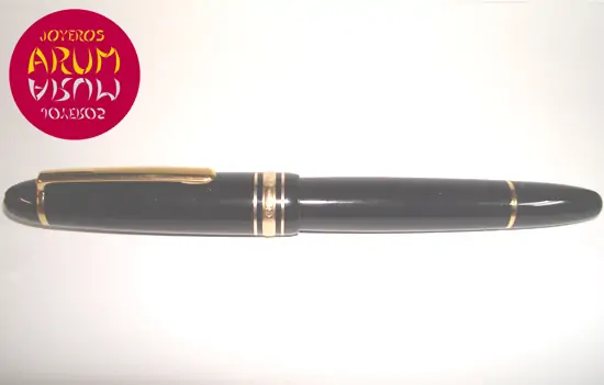 Montblanc 4810 Fountain Pen ARUM Ref. 2570 "SOLD"